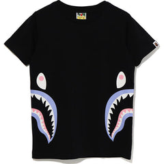 COLORS SIDE SHARK TEE LADIES